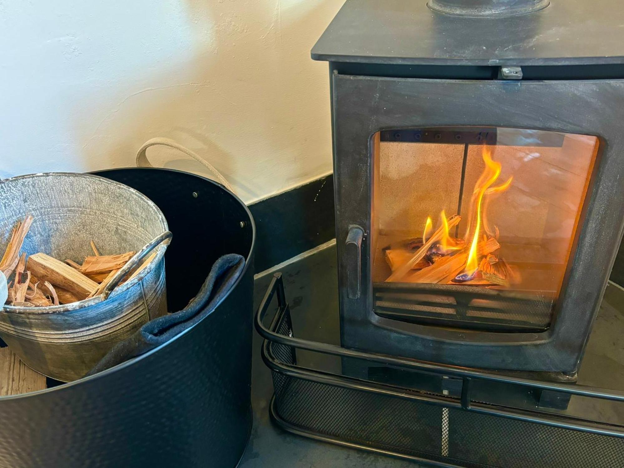 בוסקאסל Polrunny Farm Seaberry Cottage With A Sea View And Log Burner מראה חיצוני תמונה